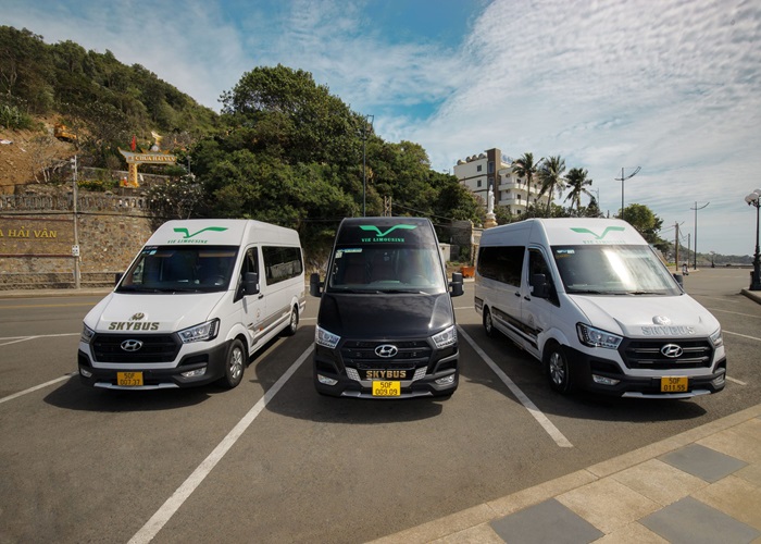 xe-ha-noi-luong-tai-limousine-dienthoaixekhach